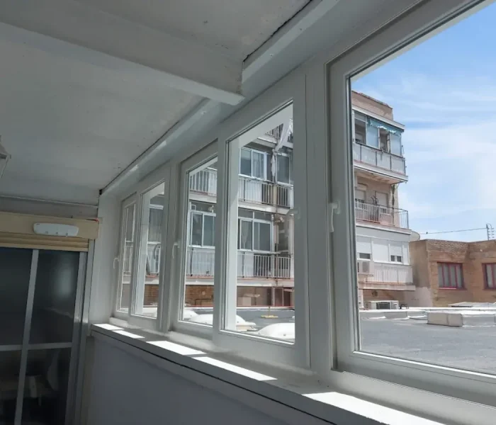 Distribuidor Kömmerling autorizado