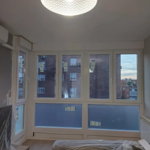 Ventana renovada tras cambio de cristales