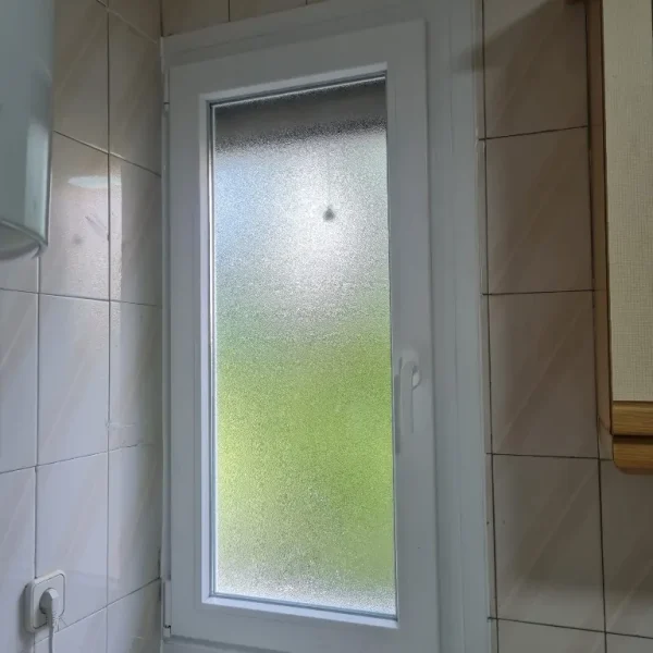 Ventanas de PVC vivienda residencial en Alcalá de Henares